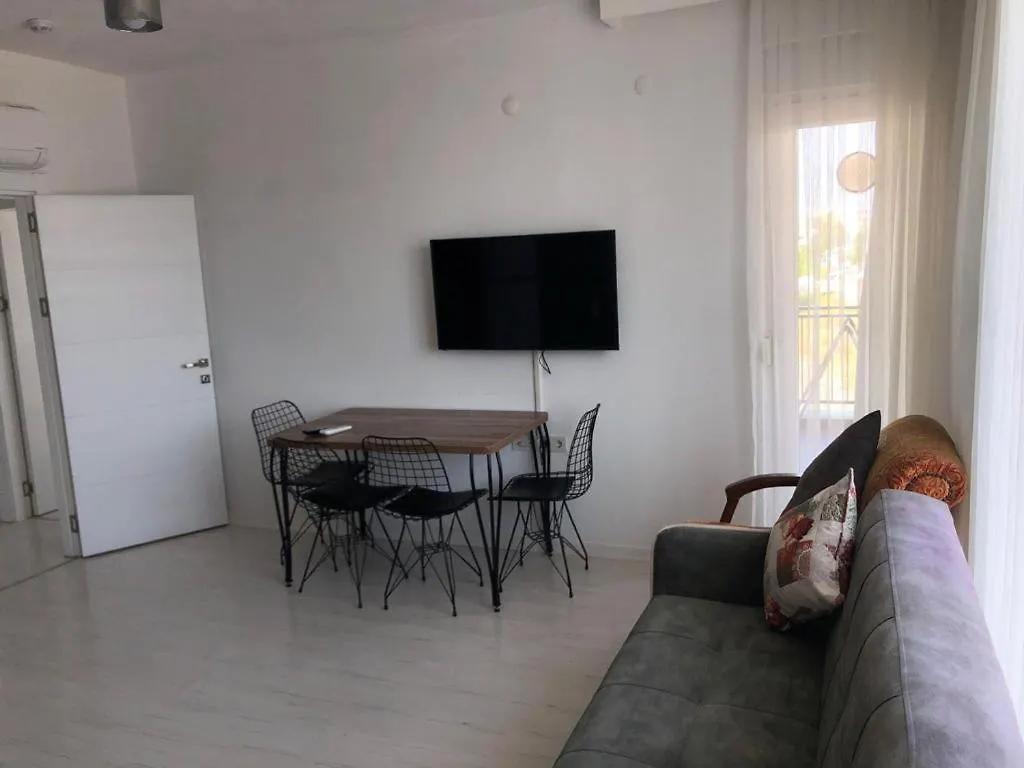 Apartman Koepruebasi Aile Apart Antalya